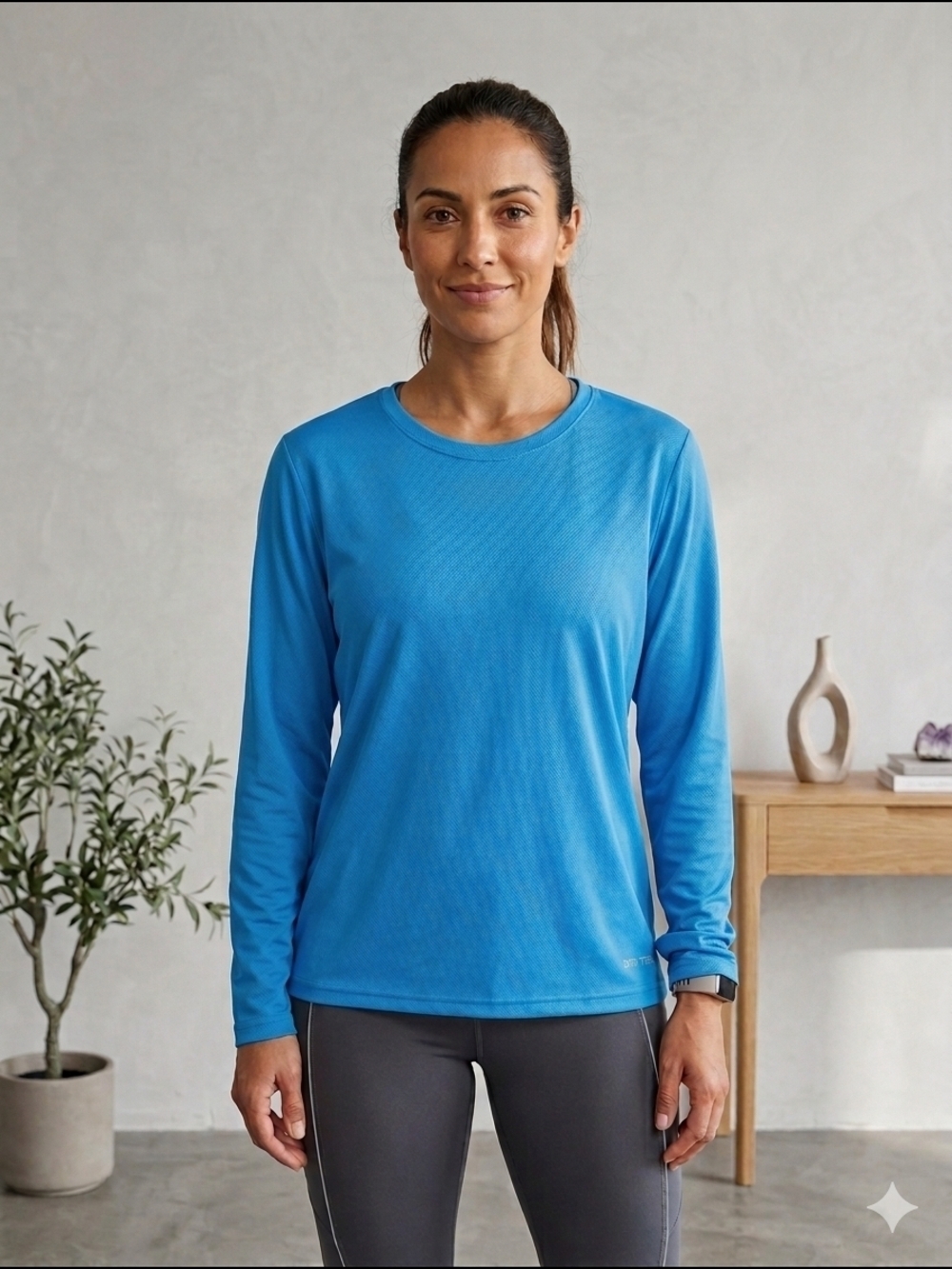 Baleaf Long Sleeve Performance Top - Cyan Blue Size XL (EUC)